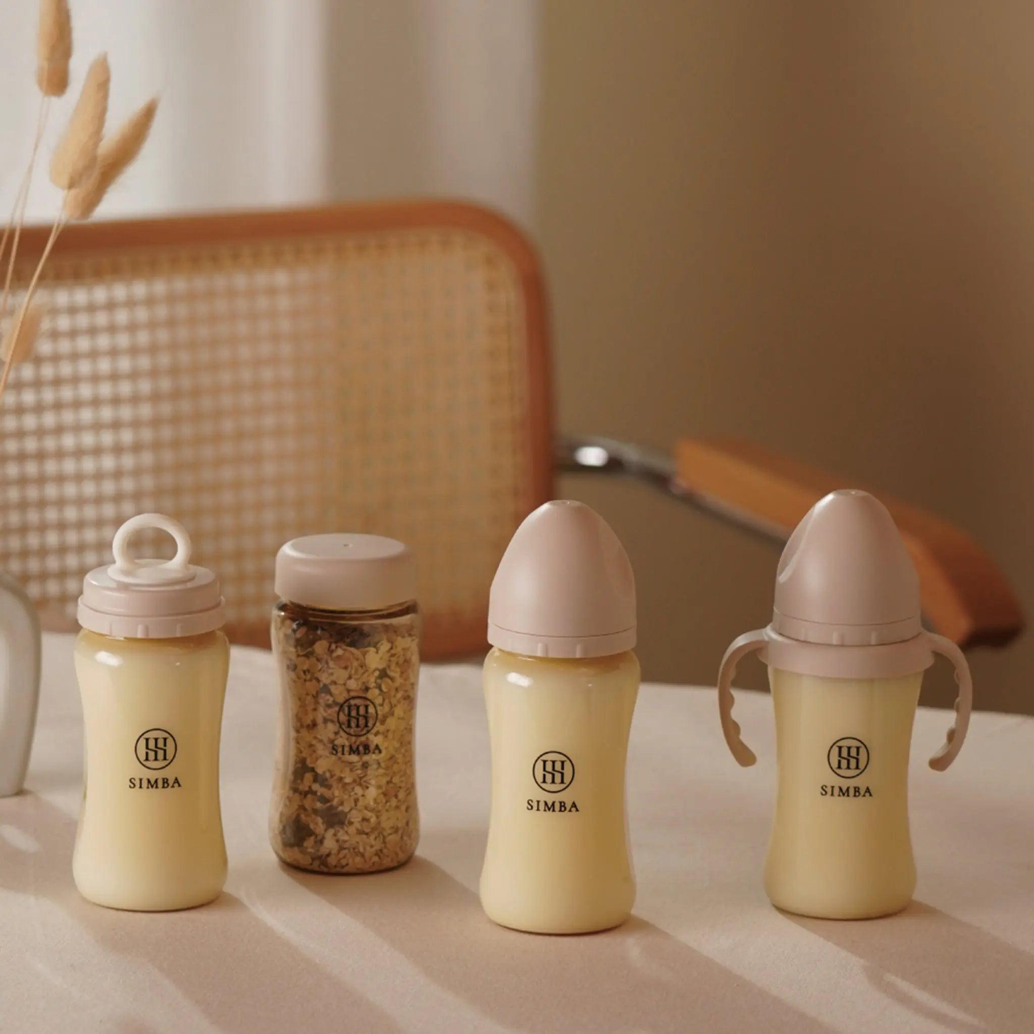 Simba | Allongé PPSU Wide Neck Anti-Colic Feeding Bottle 200ml -Nook【Beige】Newborn (Round Hole S) Simba