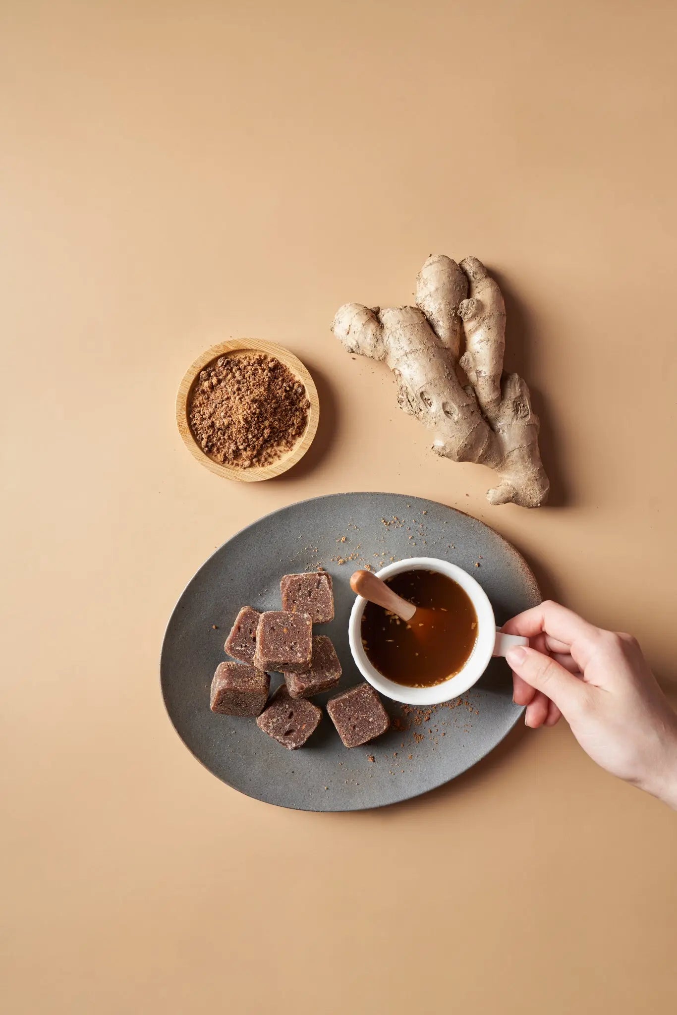 Jin Man Tang【Cute.Cube】Classic Brown Sugar with Old Ginger (20g x 10 Cubes) / pack Jing Man Tang