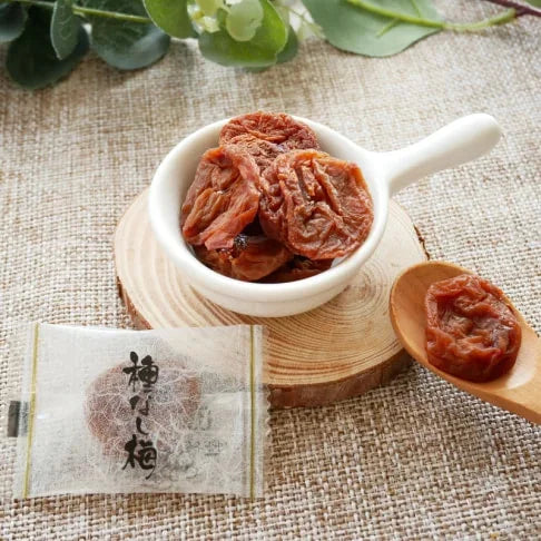 Seedless Japanese Dried Plums 70g ± 3g / pack