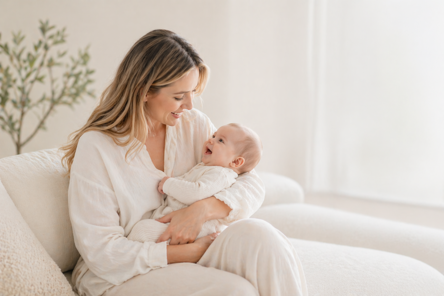 A Parent’s Guide to Your Baby’s Development | Learn Stage by Stage