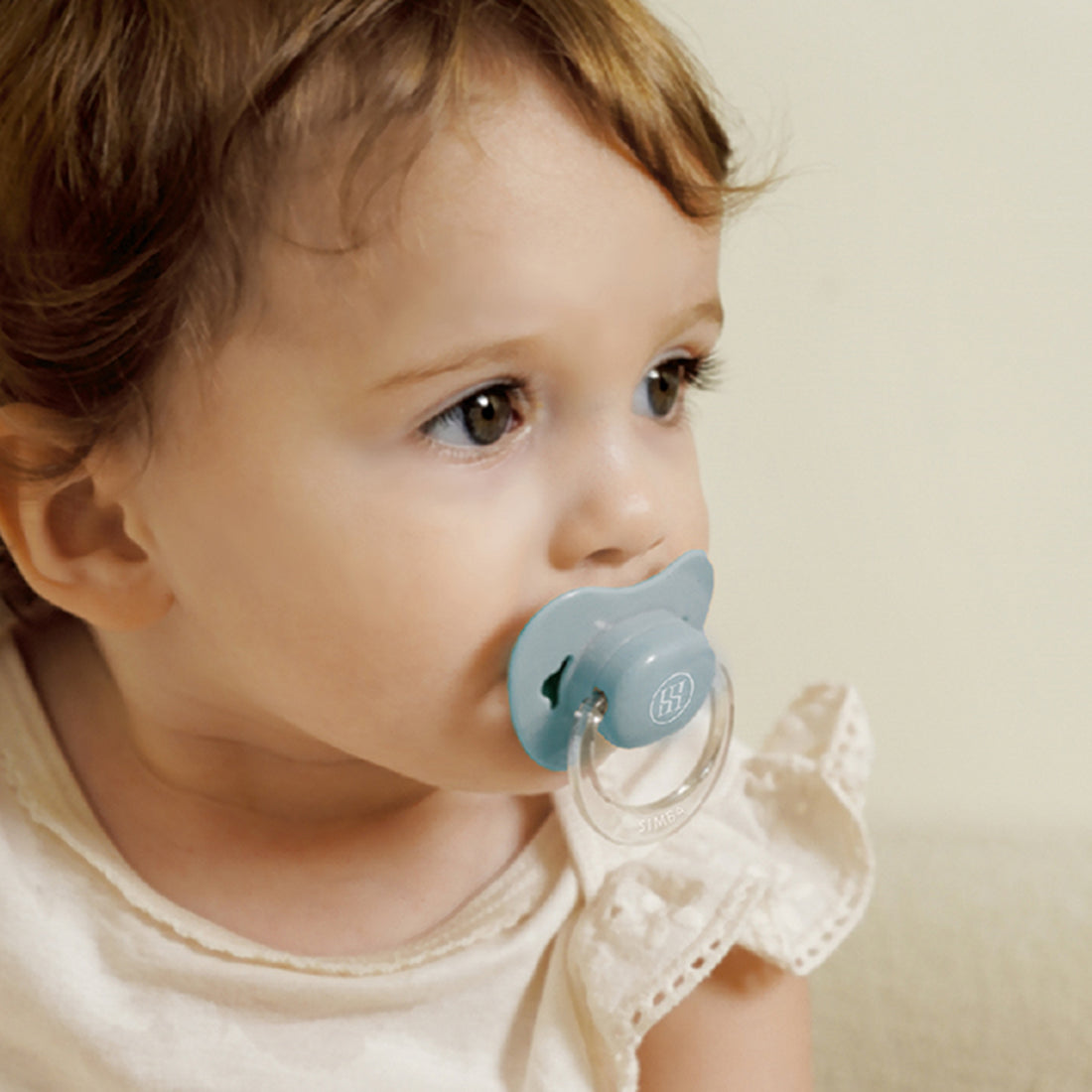 小獅王辛巴 | 蘊蜜超柔拇指安撫奶嘴【晨藍】-超柔初生型