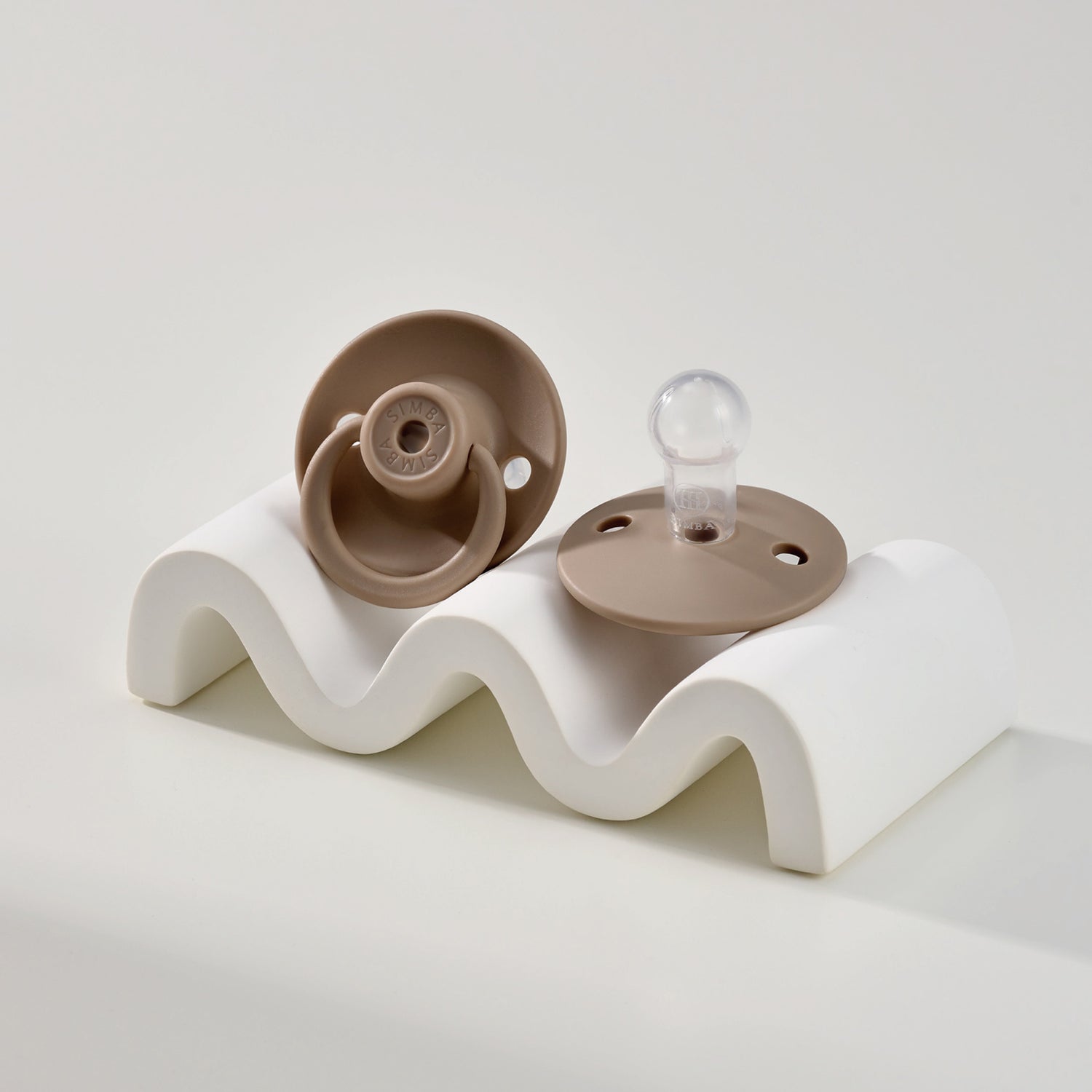 Simba | Twisty Round Pacifier【Cocoa】– All Ages