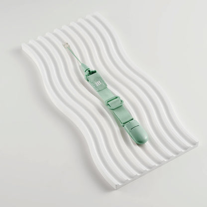 Simba | Allongé Glow-in-the-Dark Pacifier Clip -Succa【Green】