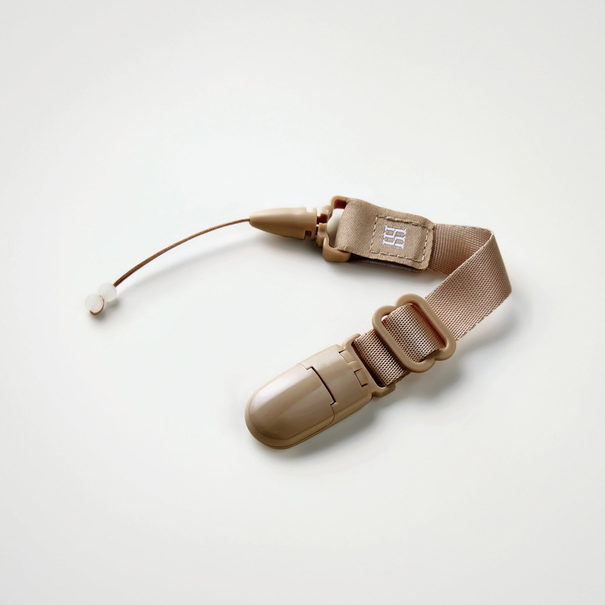 Simba | Allongé Glow-in-the-Dark Pacifier Clip -Beanie【Cocoa】