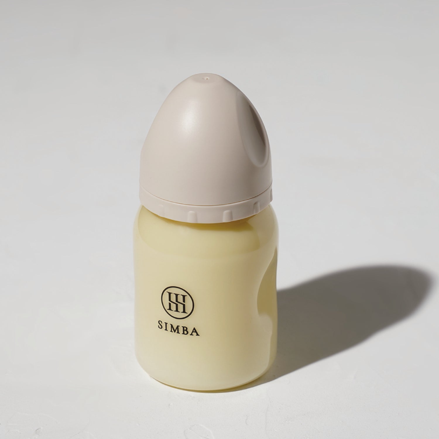 小獅王辛巴｜蘊蜜鉑金PPSU寬口防脹氣奶瓶 200ml－【奶茶色】新生兒適用（圓孔S）
